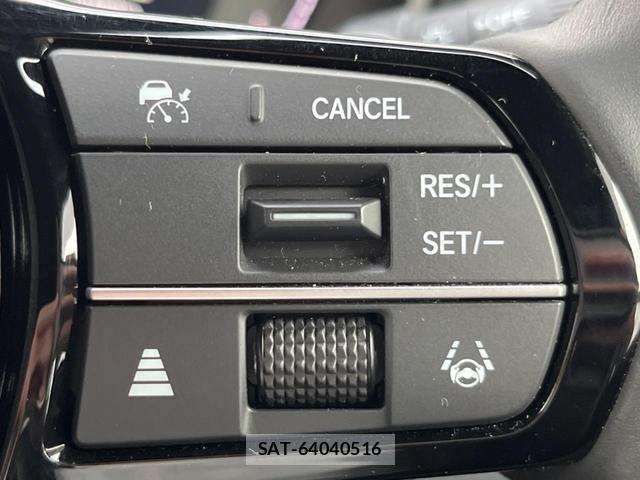 Honda e 2025-07 8854302-3