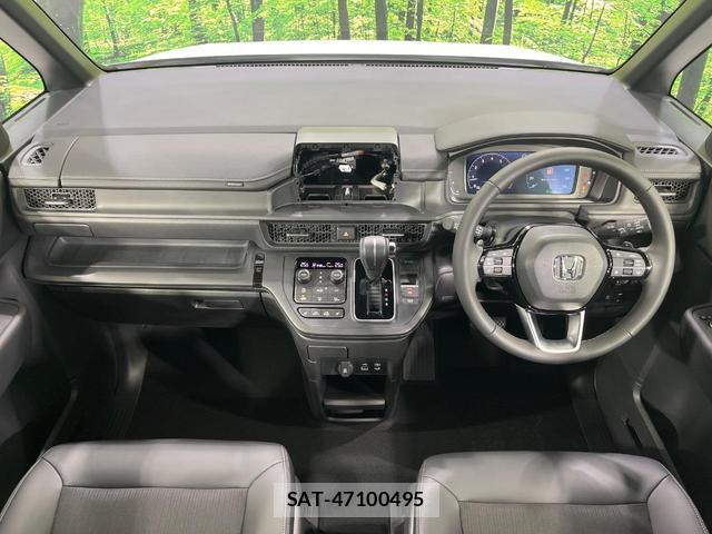 Honda e 2026-08 8854695-1