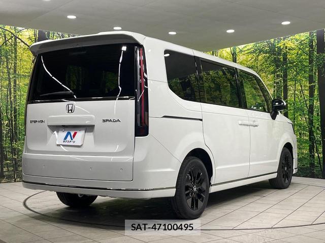 Honda e 2026-08 8854695-17