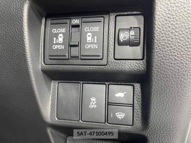 Honda e 2026-08 8854695-5