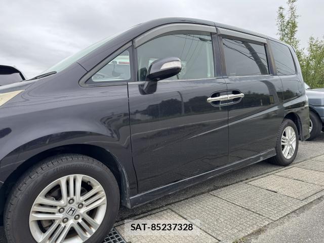Honda e 2008-01 8854724-5