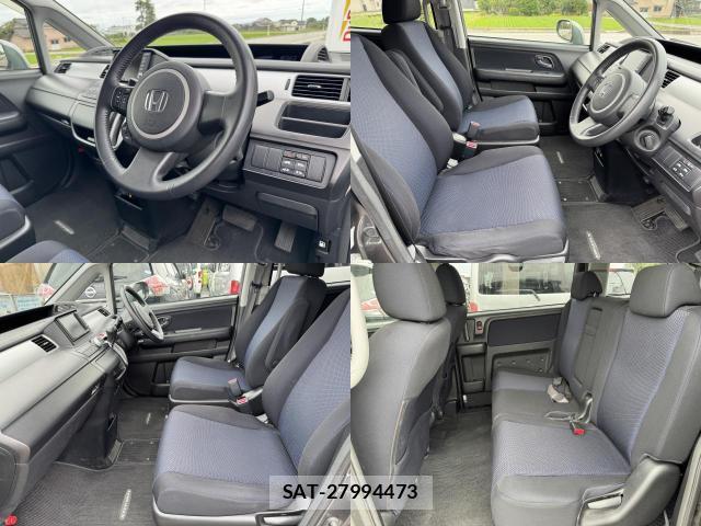 Honda e 2009-06 8854726-15