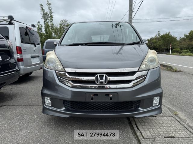 Honda e 2009-06 8854726-2