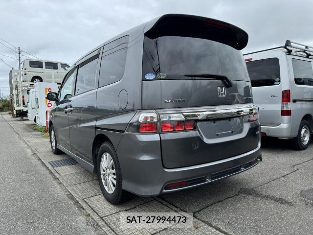 Honda e 2009-06 8854726-8