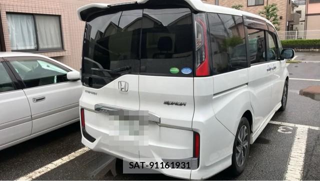 Honda e 2016-02 8855325-12