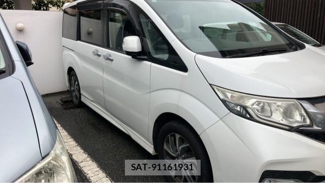 Honda e 2016-02 8855325-3