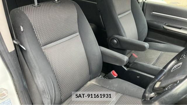 Honda e 2016-02 8855325-5