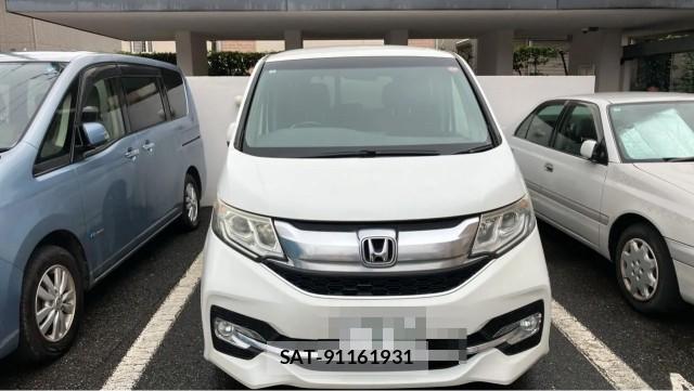 Honda e 2016-02 8855325-9
