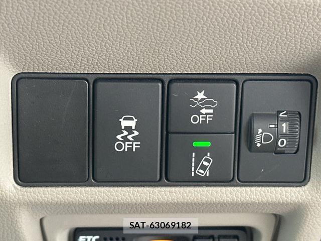 Honda e 2019-09 8855637-9