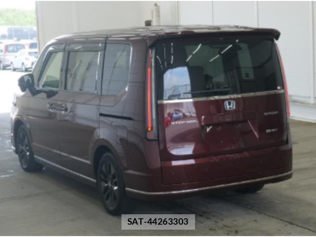 Honda e 2025-11 8856231-1