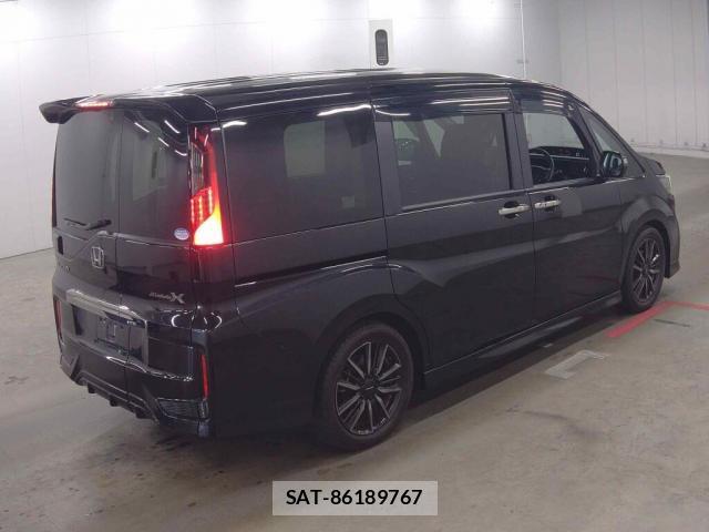 Honda e 2021-03 8856531-4