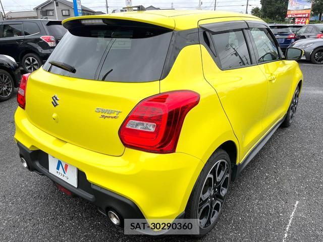 Suzuki SWIFT 2020-06 8855039-16