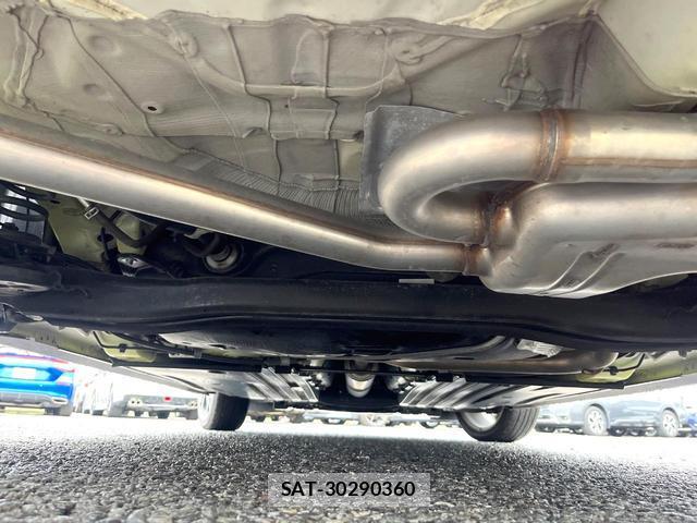 Suzuki SWIFT 2020-06 8855039-18