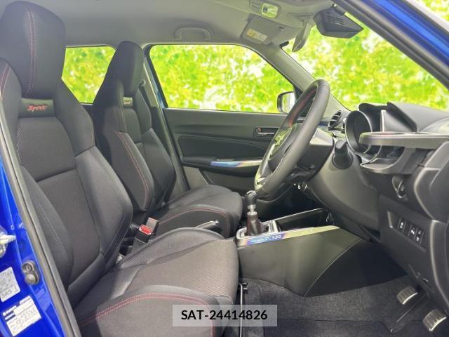 Suzuki SWIFT 2025-10 8856858-4