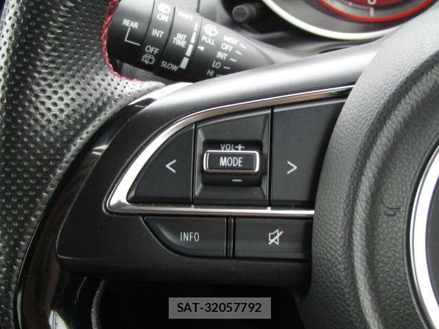 Suzuki SWIFT 2017-11 8855984-11