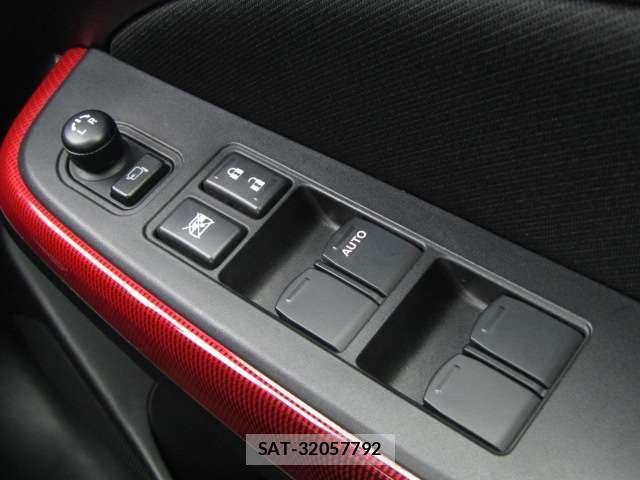 Suzuki SWIFT 2017-11 8855984-7