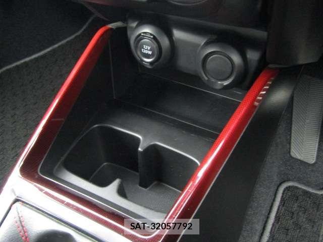 Suzuki SWIFT 2017-11 8855984-9