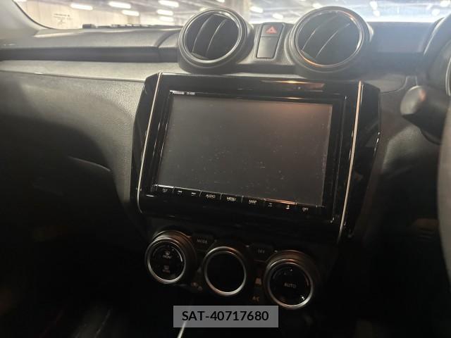 Suzuki SWIFT 2018-02 8856167-9