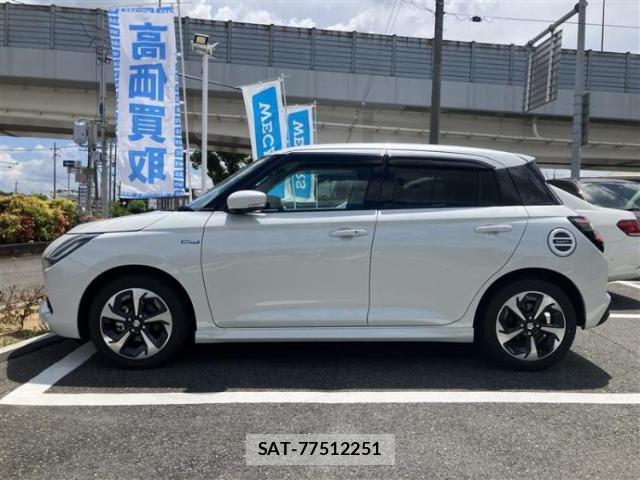 Suzuki SWIFT 2023-12 8856724-1
