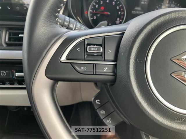 Suzuki SWIFT 2023-12 8856724-12
