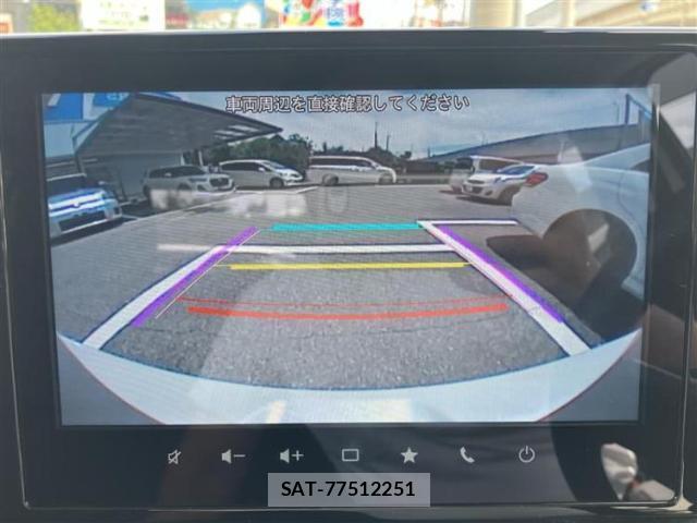 Suzuki SWIFT 2023-12 8856724-9