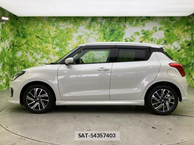 Suzuki SWIFT 2022-01 8856968-1