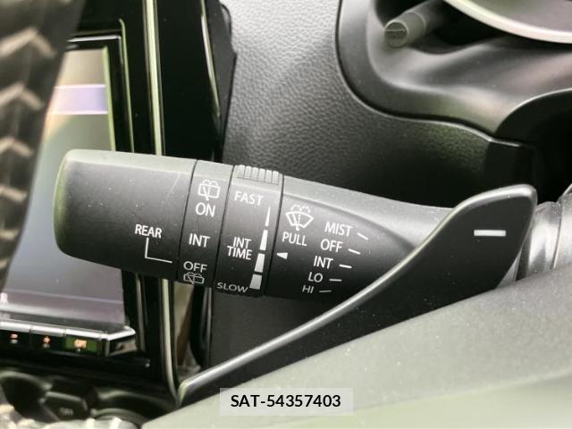 Suzuki SWIFT 2022-01 8856968-15