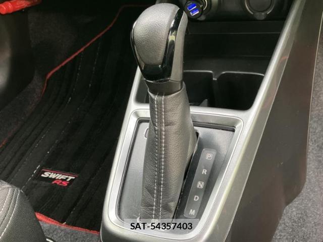 Suzuki SWIFT 2022-01 8856968-16