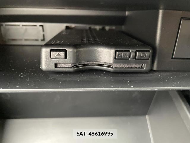 Daihatsu TAFT 2022-12 8855054-5