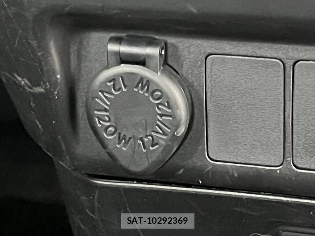 Toyota TANK 2017-03 8854789-14