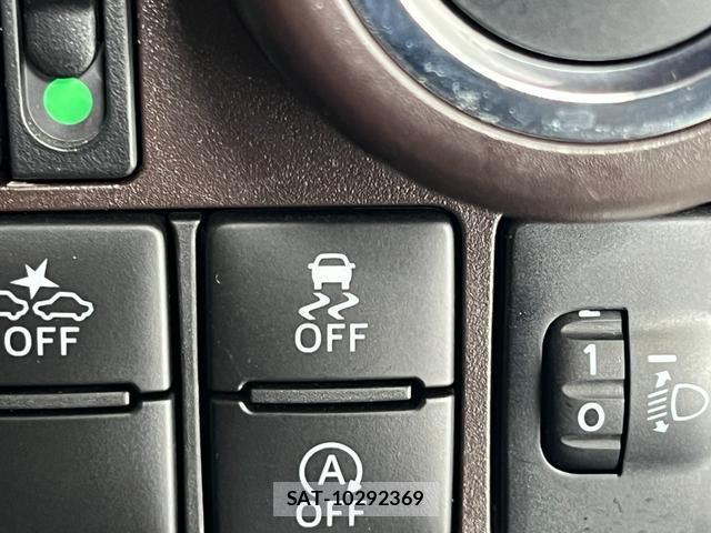 Toyota TANK 2017-03 8854789-15