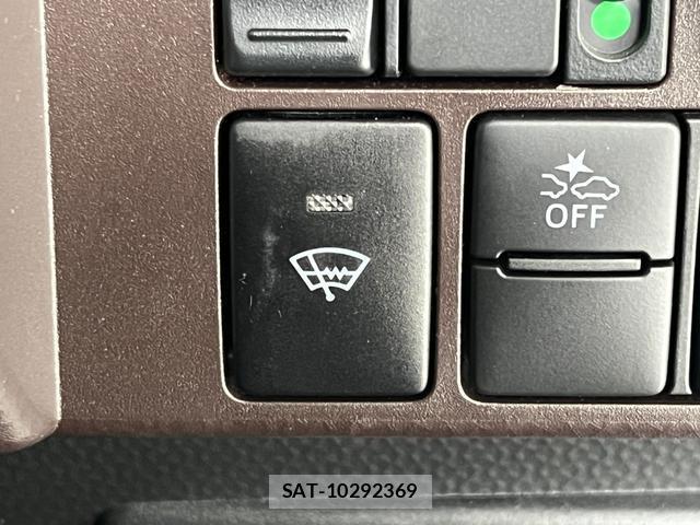 Toyota TANK 2017-03 8854789-17