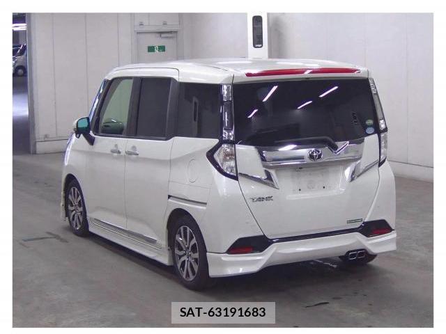 Toyota TANK 2017-11 8856127-1
