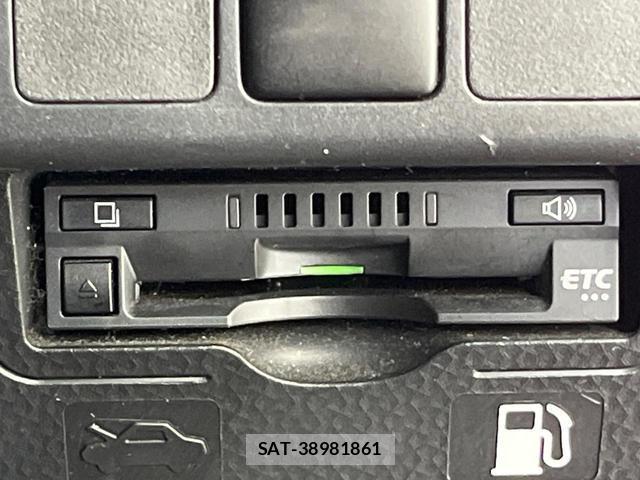Toyota TANK 2018-12 8856674-5
