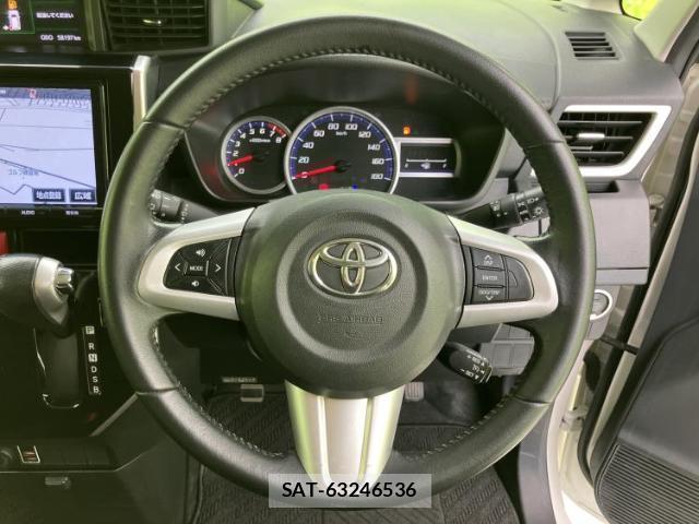 Toyota TANK 2018-03 8857050-14