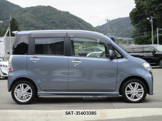 Daihatsu TANTO EXE 2010-07 8856769-3