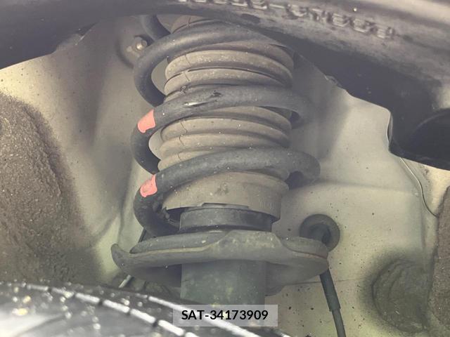 Daihatsu TANTO 2015-12 8853950-17