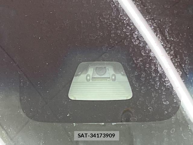 Daihatsu TANTO 2015-12 8853950-5