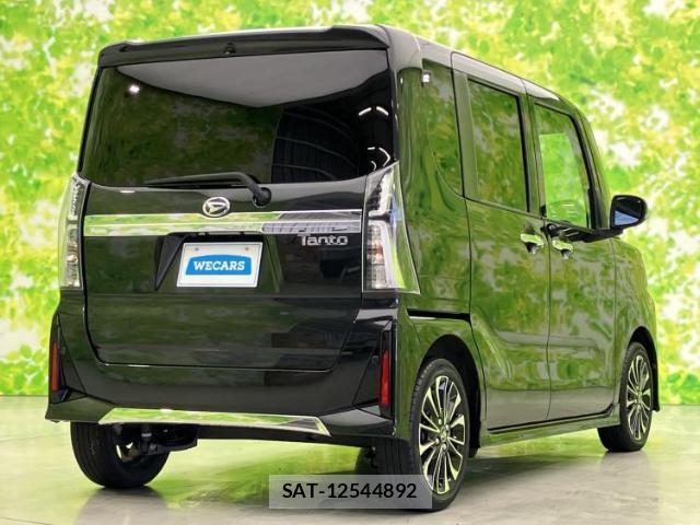 Daihatsu TANTO 2023-01 8854320-2
