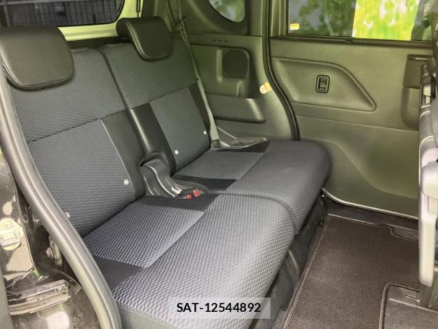 Daihatsu TANTO 2023-01 8854320-4