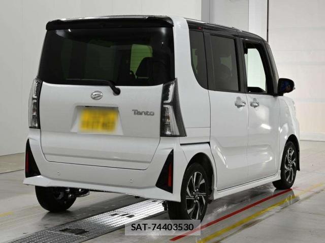 Daihatsu TANTO 2026-03 8854360-1