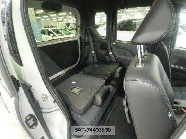 Daihatsu TANTO 2026-03 8854360-9
