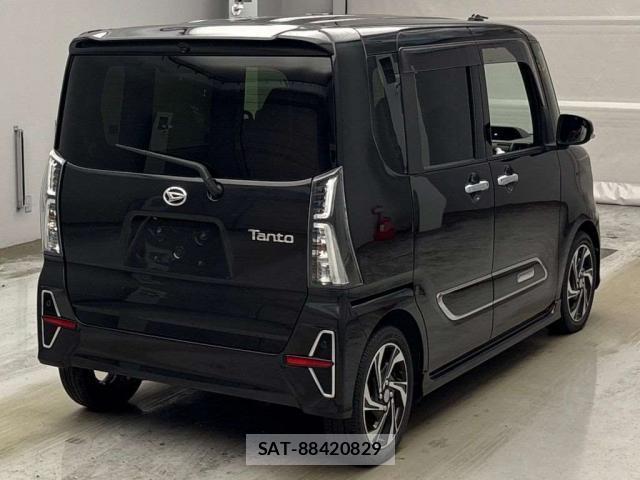 Daihatsu TANTO 2021-07 8854383-11