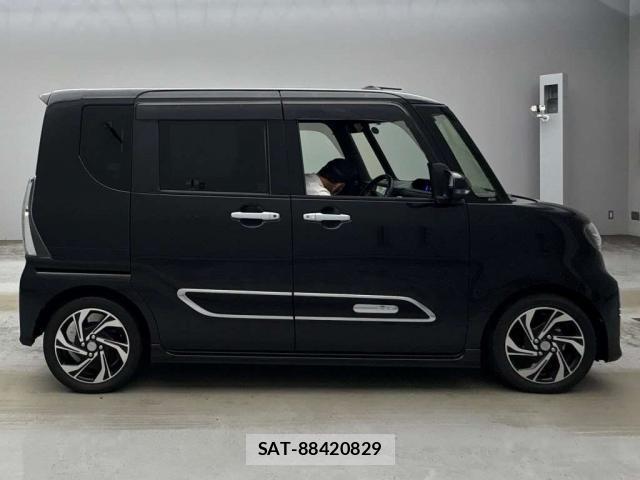 Daihatsu TANTO 2021-07 8854383-12