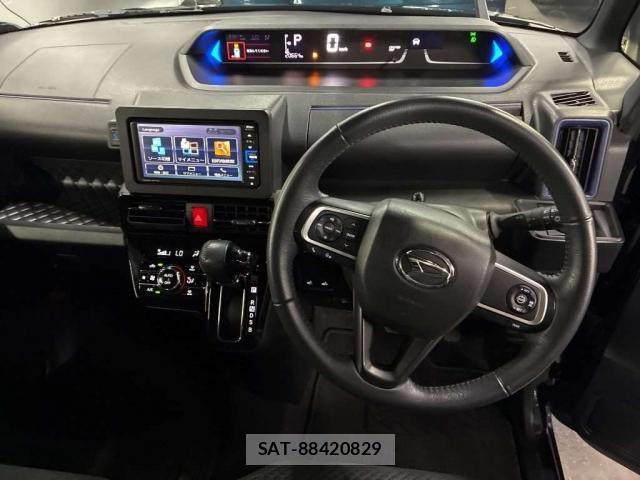 Daihatsu TANTO 2021-07 8854383-2