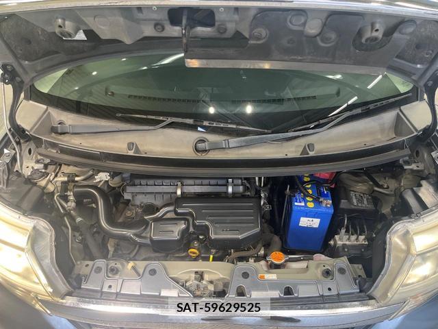 Daihatsu TANTO 2014-01 8854403-17