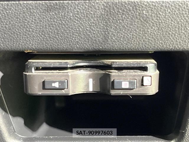 Daihatsu TANTO 2017-10 8854440-6