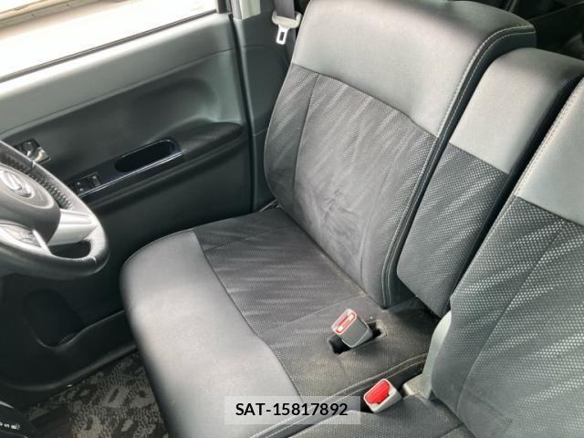 Daihatsu TANTO 2016-02 8854533-11