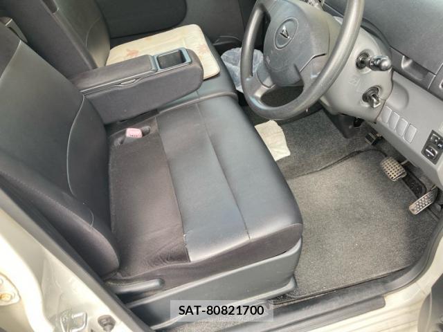 Daihatsu TANTO 2007-09 8854558-9