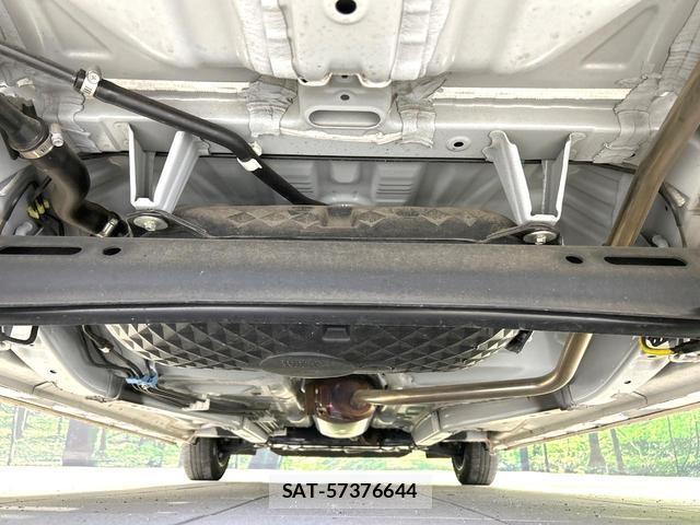 Daihatsu TANTO 2024-06 8854818-19